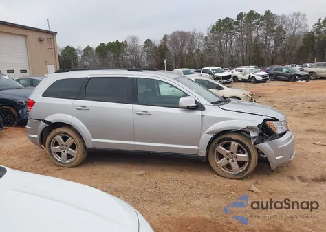 2010 Dodge Journey Sxt z USA, uszkodzony, nr VIN 3D4PH5FV1AT107007
